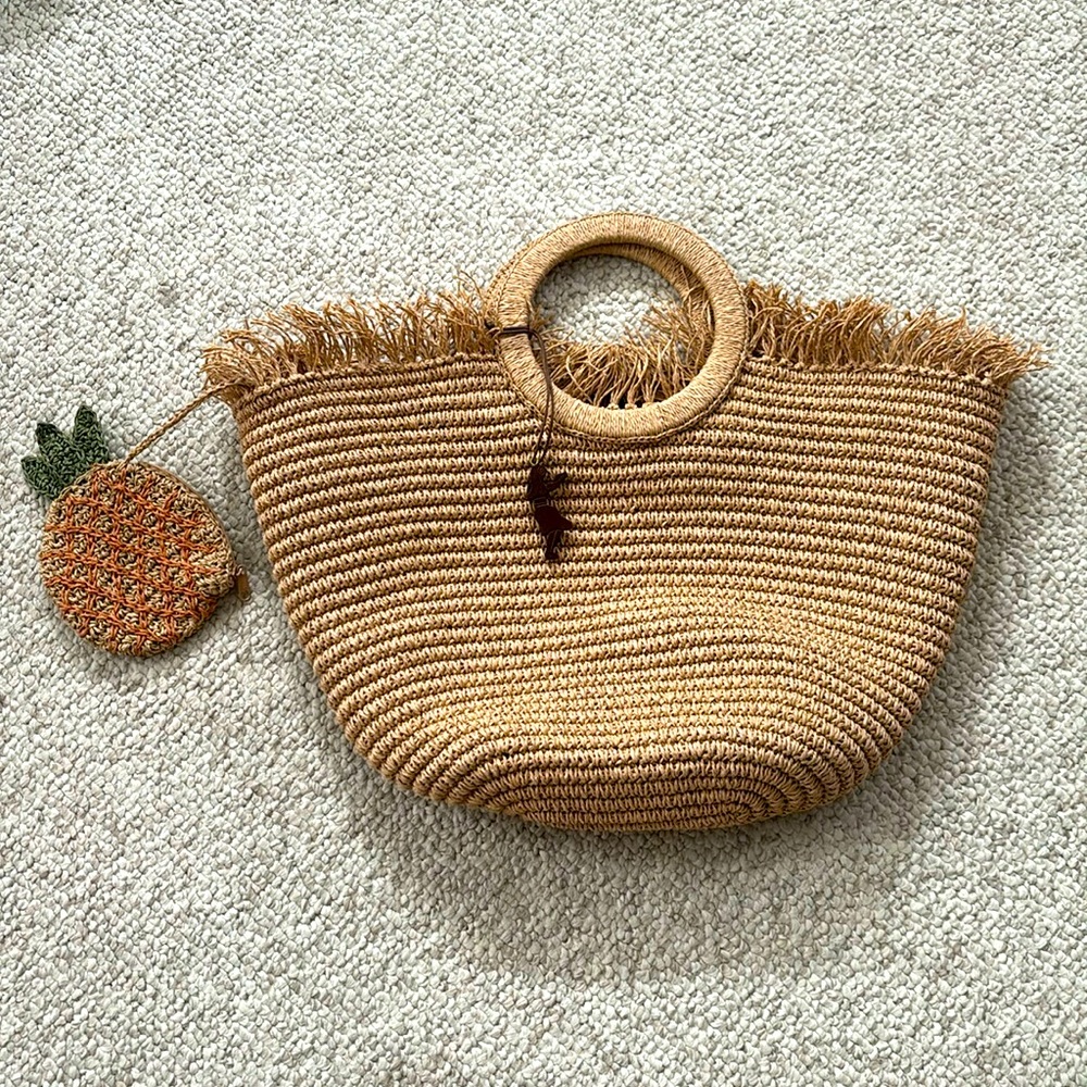 NWOT Liz Claiborne Woven Bag
